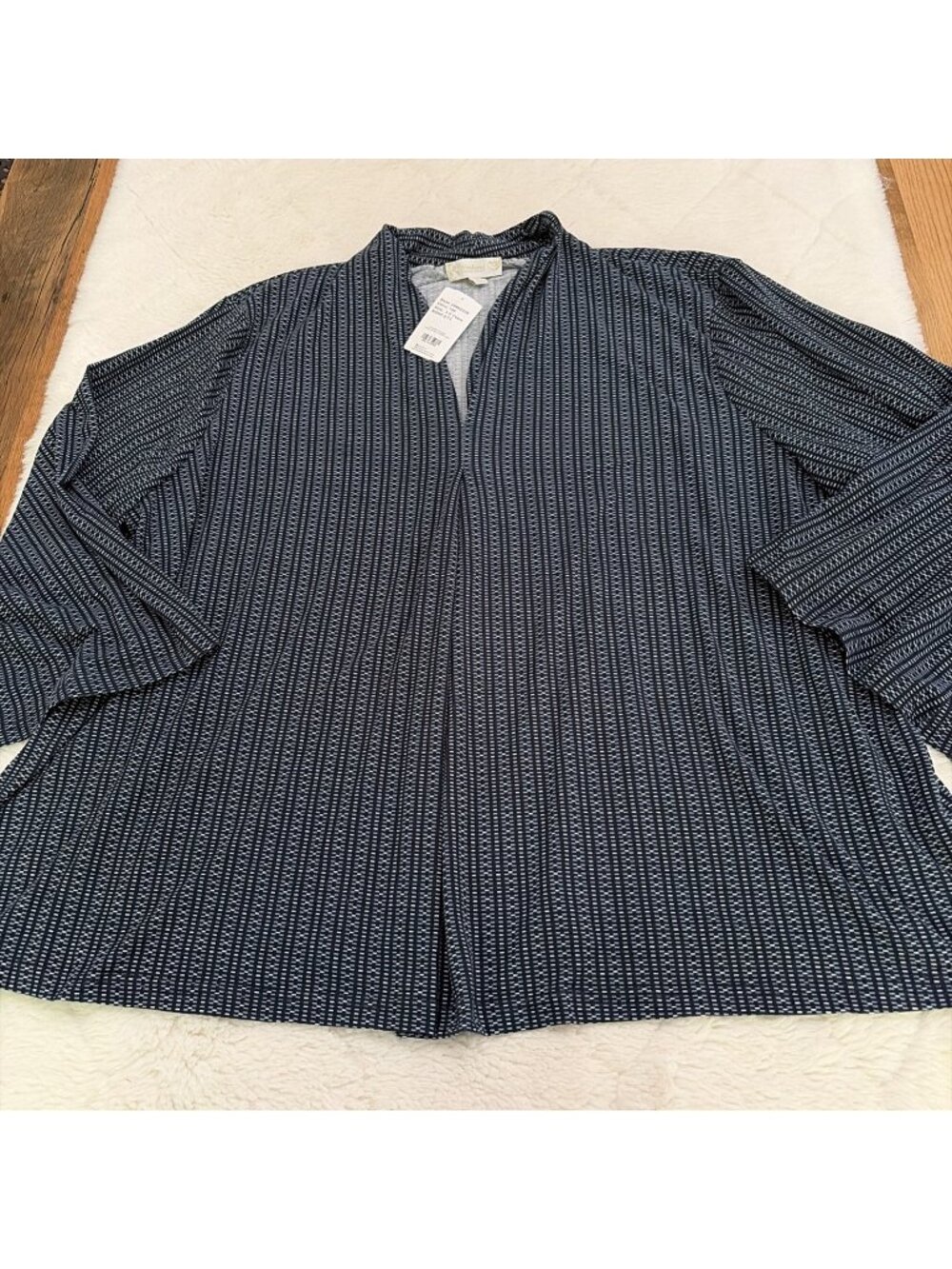 weekend suzanne betro top NWT 3X Blue Geo Pattern Comfort